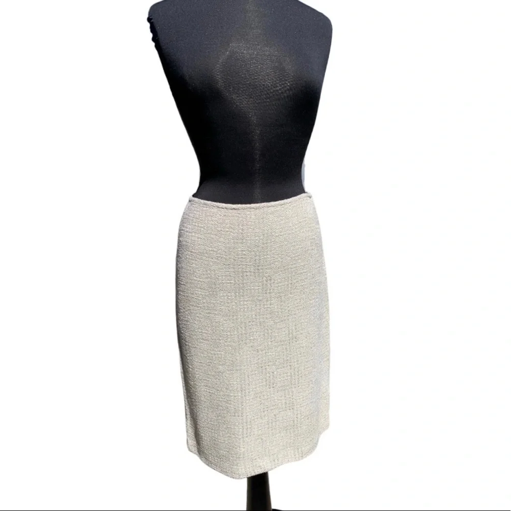St. John Knit Skirt Cream/Tan with Gold Thread PF11 GRP2 - Picture 2 of 10